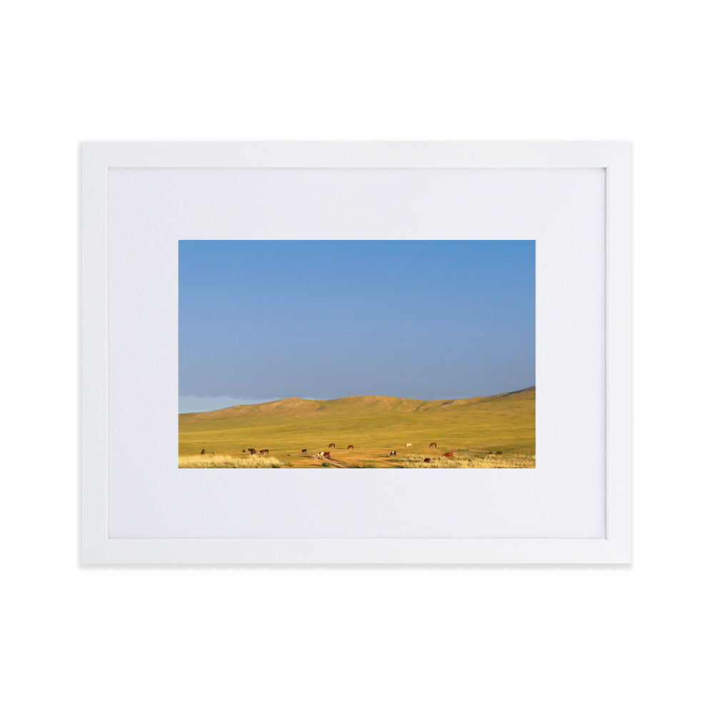 Poster mit Passepartout - Steppe on a calm morning, Mongolia Young Han Song Weiß / 30×40 cm artlia