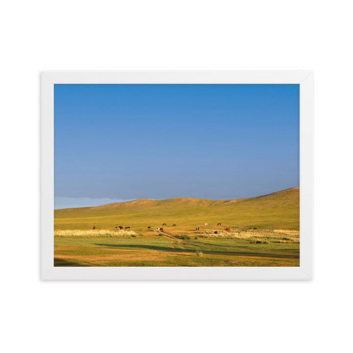 Poster mit Rahmen - Steppe on a calm morning, Mongolia Young Han Song Weiß / 30×40 cm artlia